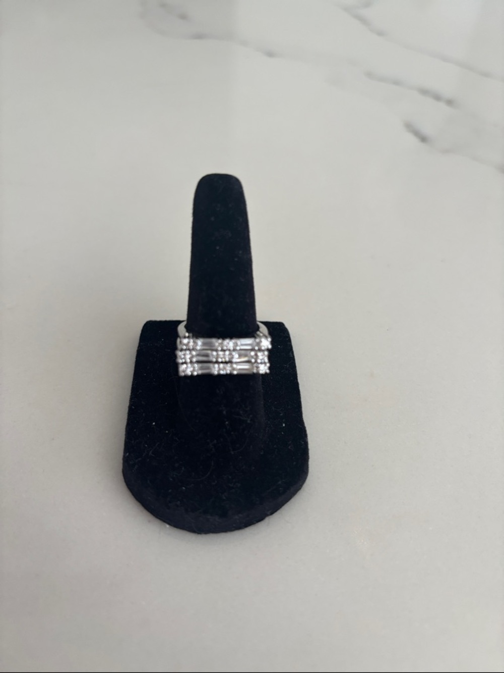 Silver Multi-Row Women's Fashion Ring - Silver Sparkle